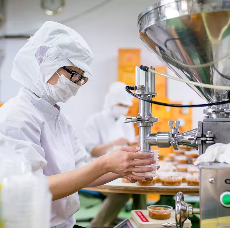 Lipari Foods Improves HCM, Maintains Compliance